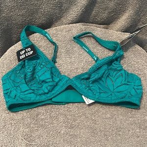 Brand New - Green Bralette size 32B